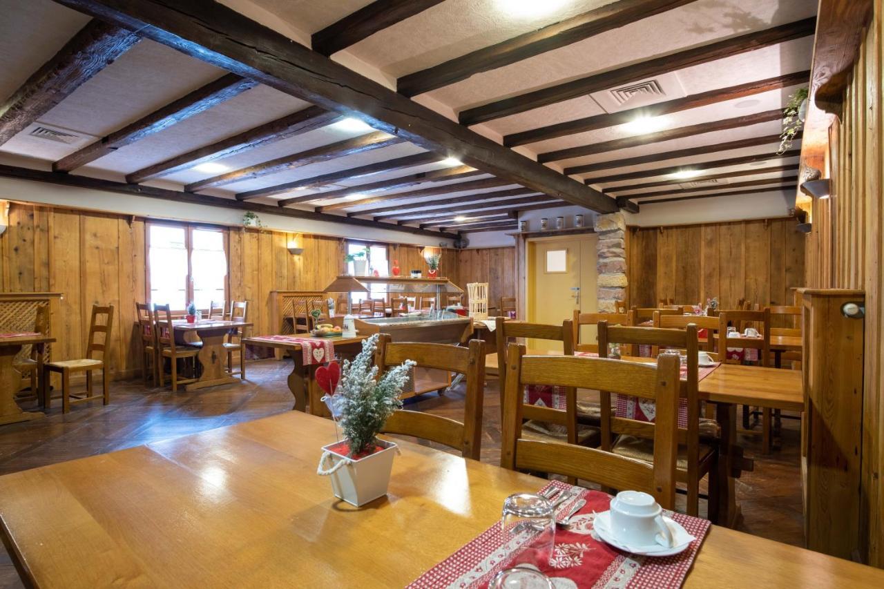 Hotel Relais D'Issenheim Table D'Hotes Buitenkant foto